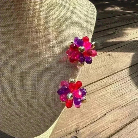 Vintage Statement Earrings Gold Tone  Pink Purple Clip On - Picture 3 of 6